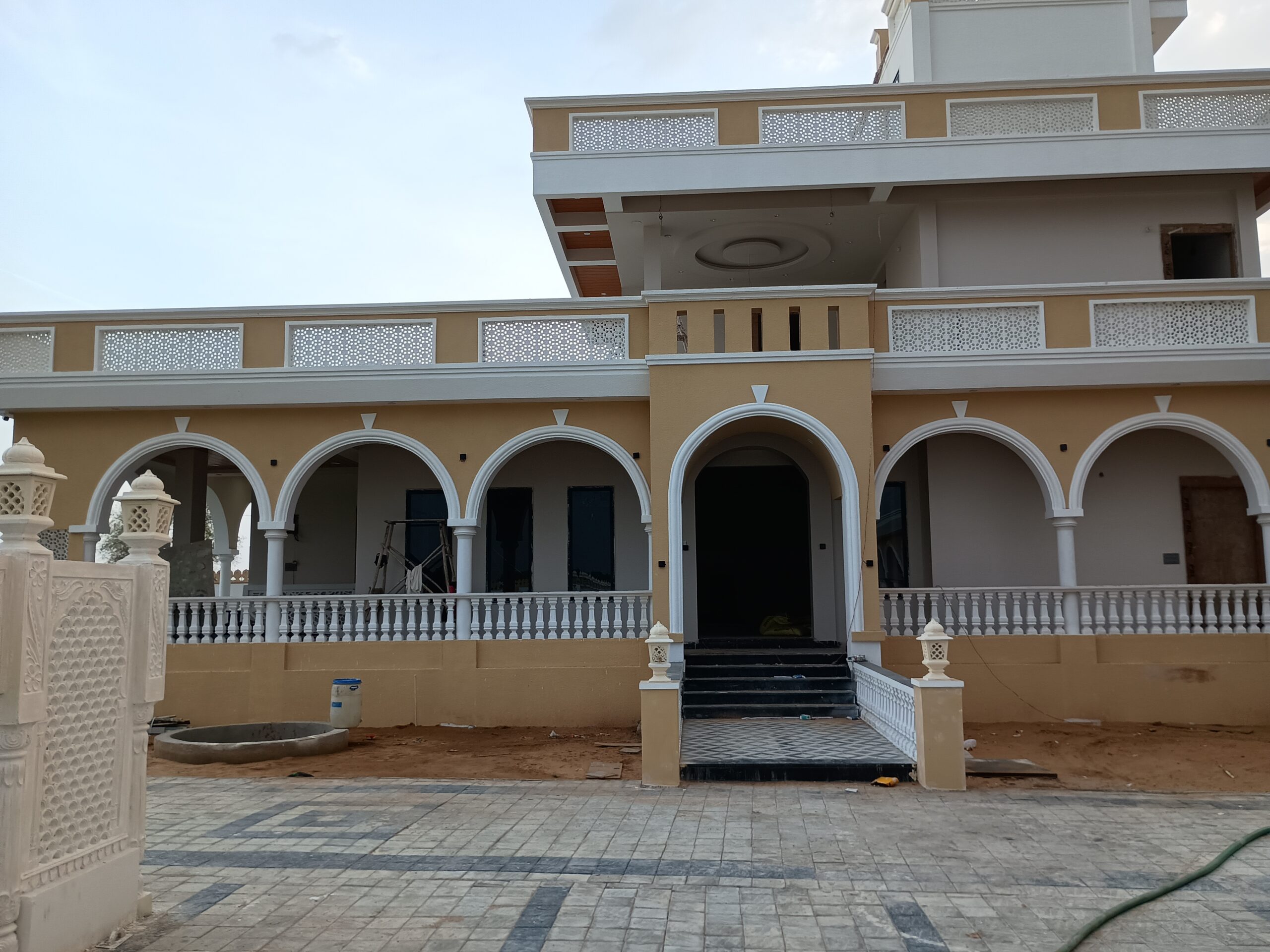 The Royal Haveli Farm Stay - Luxury Heritage Retreat in Jaipur