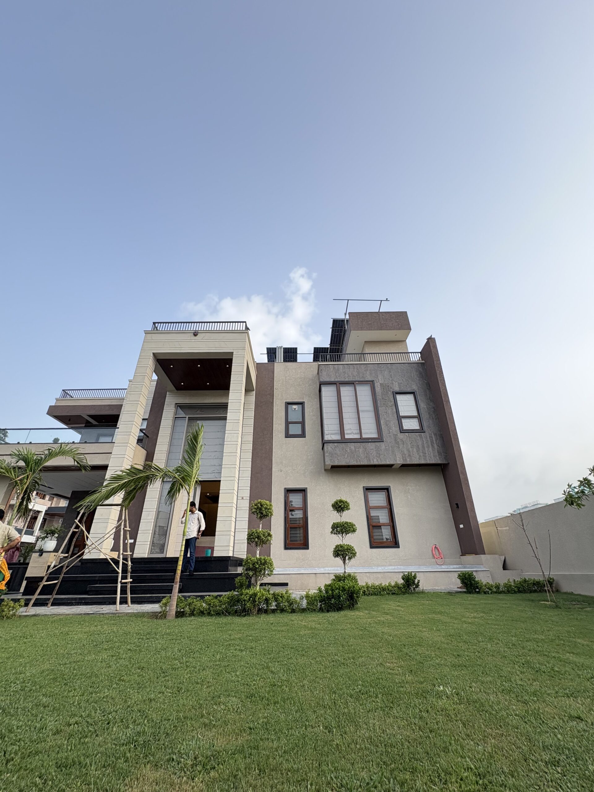 Madhav Kunj - Ultra Luxury Contemporary Residence in Jaipur